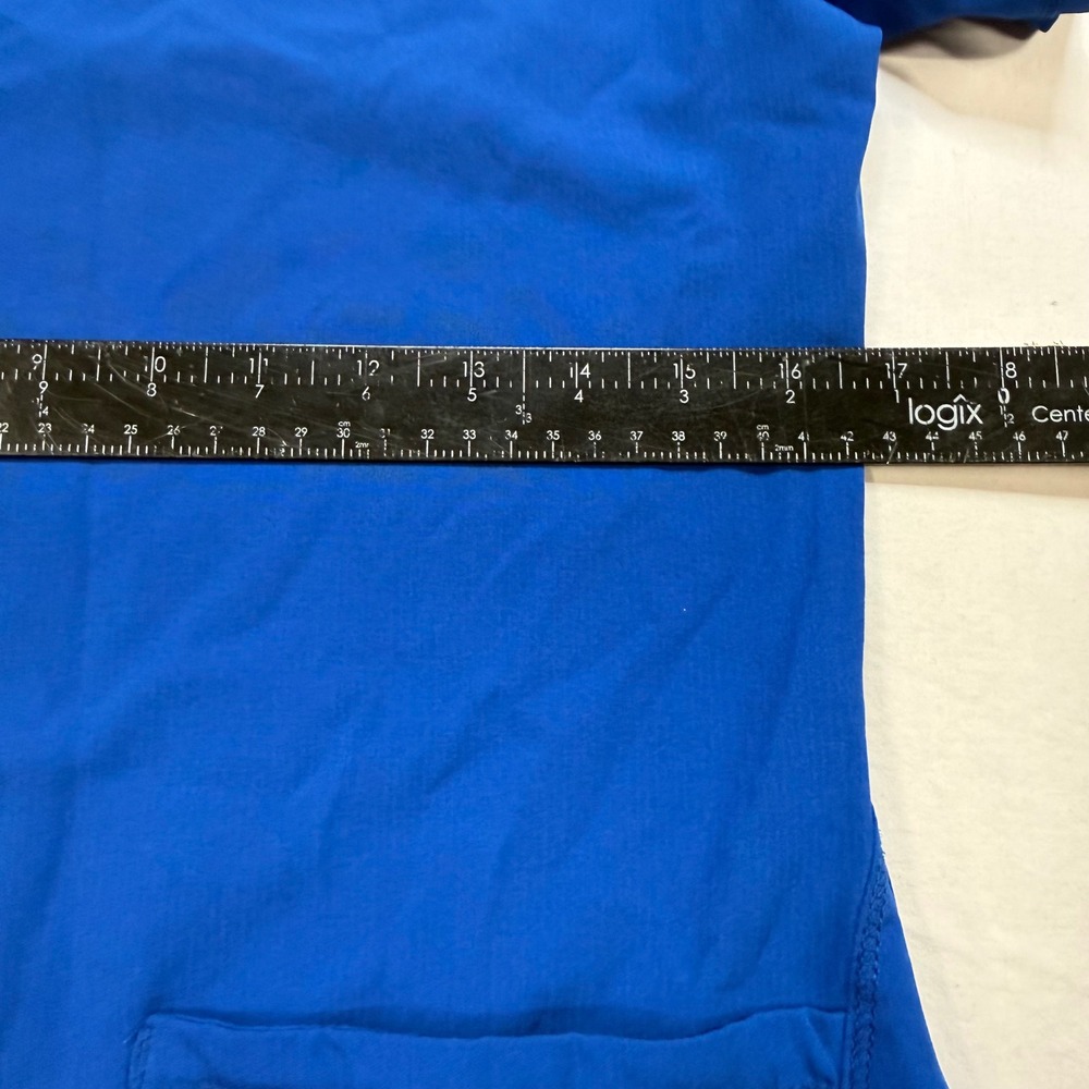 Skechers by Barco Womens Royal Blue V-Neck Scrub Top Size S Sustainable Stretch - Picture 2 of 6